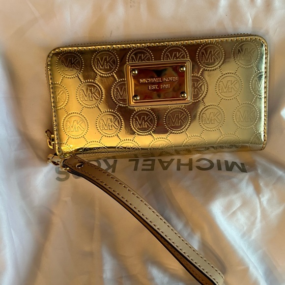 MICHAEL Michael Kors Handbags - Michael Kors wallet and DustBag